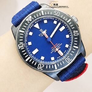 Tudor 碳殼鈦自動藍面條字深潛織帶自黏式帶扣Pelagos REF:25707KN(42mm)
