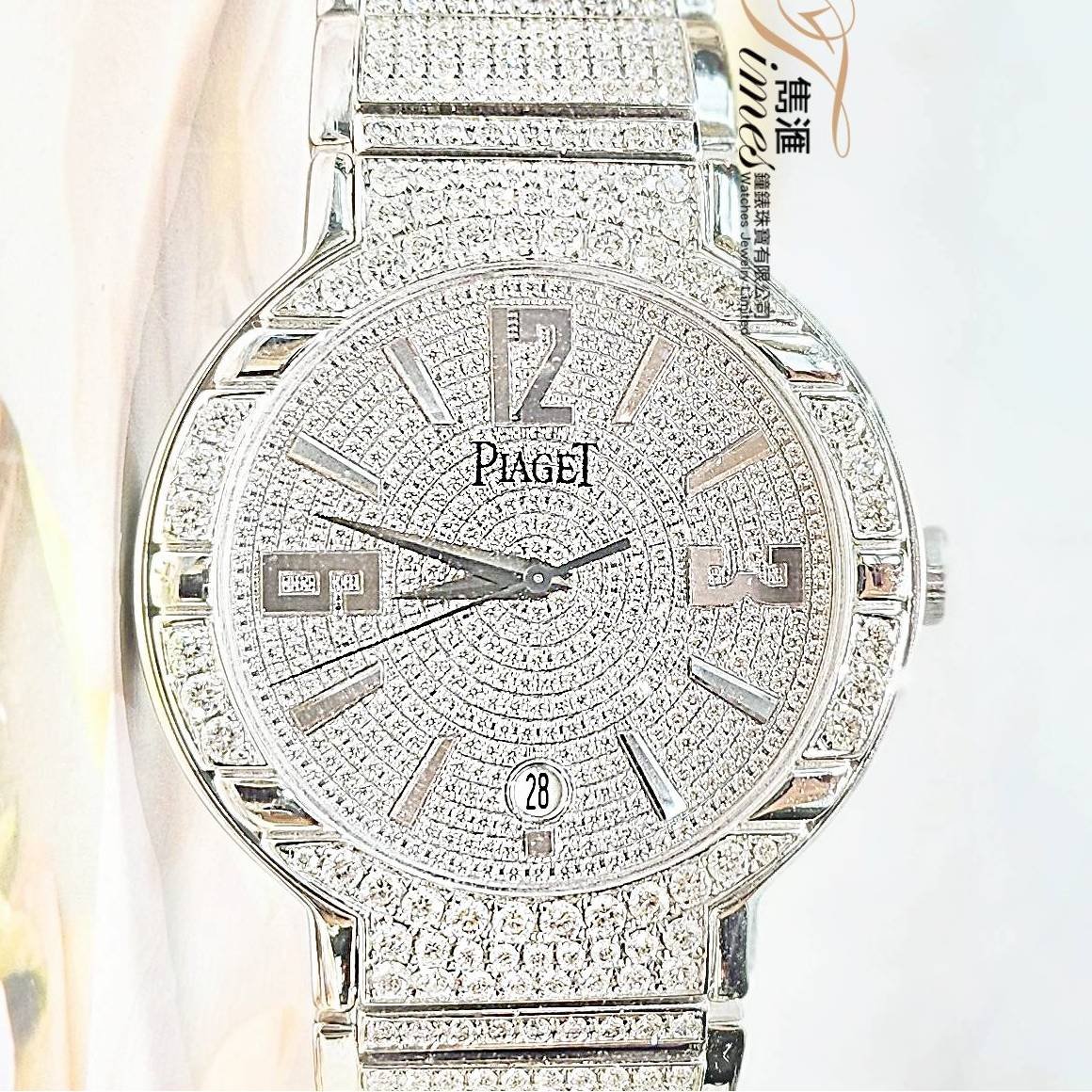Piaget 18K白金自動日曆後加石面石圈原裝18K白金帶後加石Polo(38mm)
