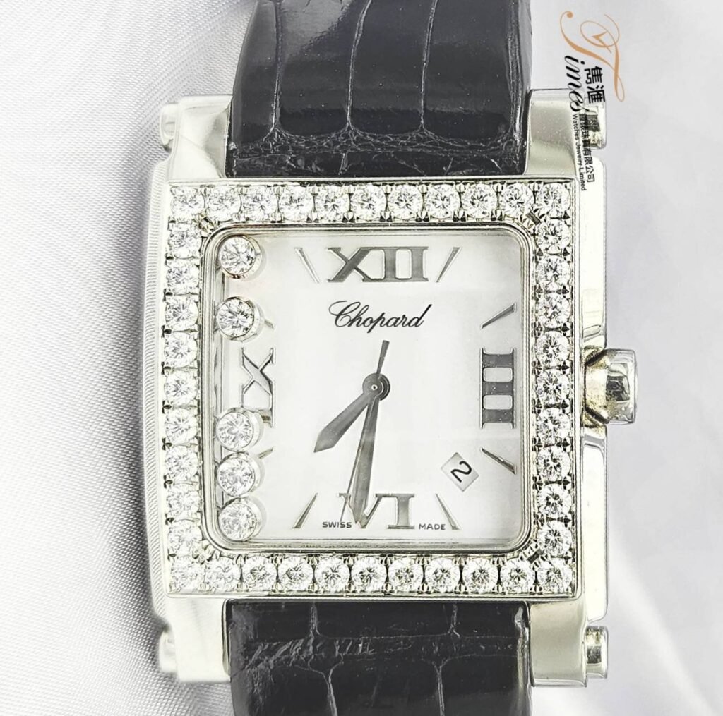 Chopard 鋼石英日曆白面五石珠後加石圈皮帶針扣方型Happy Sport(35mm)