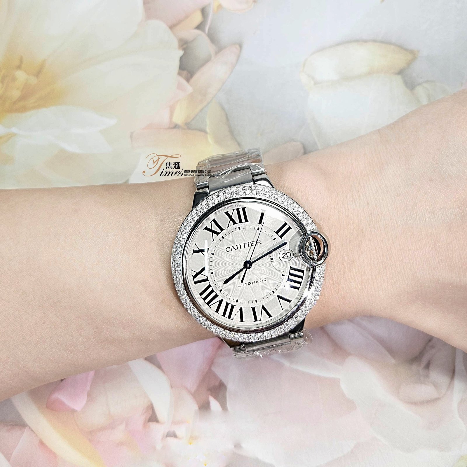 Cartier 鋼自動日曆米面羅馬字後加石圈原裝帶大裝Ballon (42mm) - Image 3